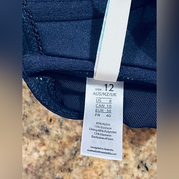 NWT Sea Level Essentials Twist Front Bandeau Bikini Top - Picture 15 of 16